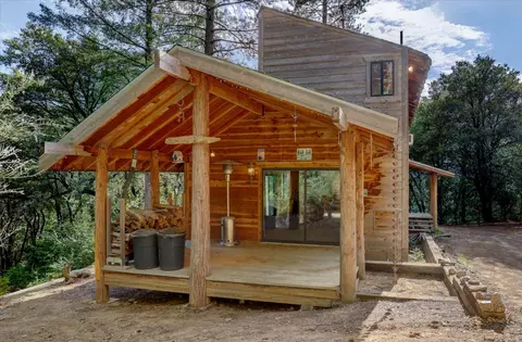19455 Hogback Rd, Nevada City, CA 95959