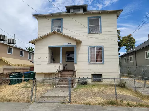 636 N Pilgrim St, Stockton, CA 95205