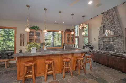 Kitchen - 1834 Thunderbolt Trl, Arnold, CA 95223 photo 1 of 10