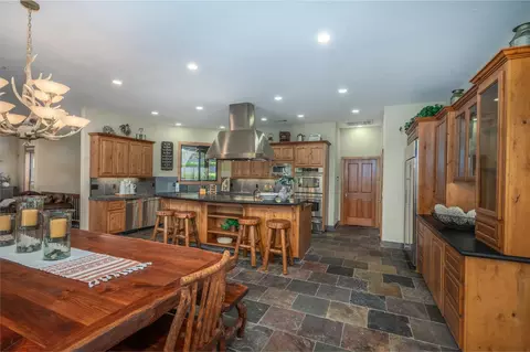 Kitchen - 1834 Thunderbolt Trl, Arnold, CA 95223 photo 3 of 10