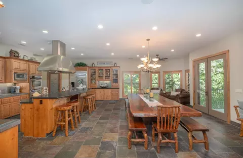 Dining - 1834 Thunderbolt Trl, Arnold, CA 95223 photo 3 of 3