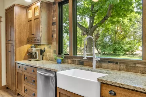 Kitchen - 8681 Berry Rd, Wilton, CA 95693 photo 6 of 11