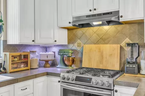 Kitchen - 8681 Berry Rd, Wilton, CA 95693 photo 11 of 11