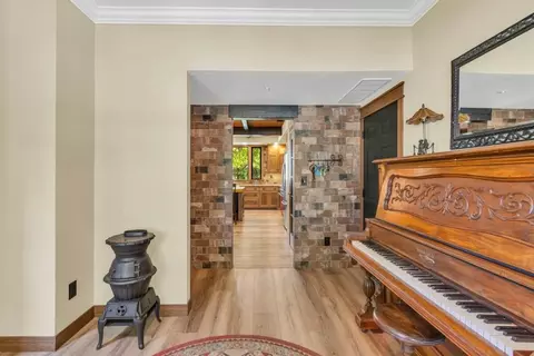 Entry Way - 8681 Berry Rd, Wilton, CA 95693 photo 5 of 14