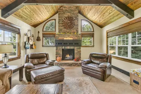 Living - 8681 Berry Rd, Wilton, CA 95693 photo 2 of 11