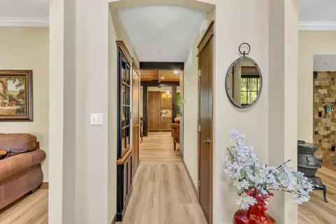 Entry Way - 8681 Berry Rd, Wilton, CA 95693 photo 6 of 14