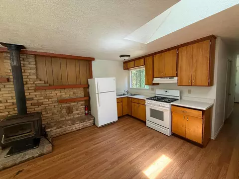 12261 E Bennett Rd, Grass Valley, CA 95945 photo 5