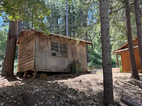 12261 E Bennett Rd, Grass Valley, CA 95945 photo 18