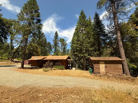 12261 E Bennett Rd, Grass Valley, CA 95945 photo 17