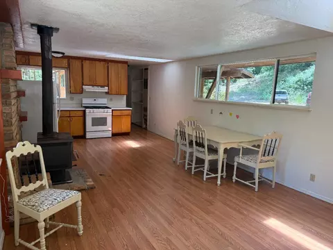 12261 E Bennett Rd, Grass Valley, CA 95945 photo 4