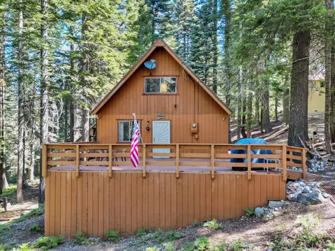 351 Silvertip Springs Dr, Strawberry Valley, CA 95981