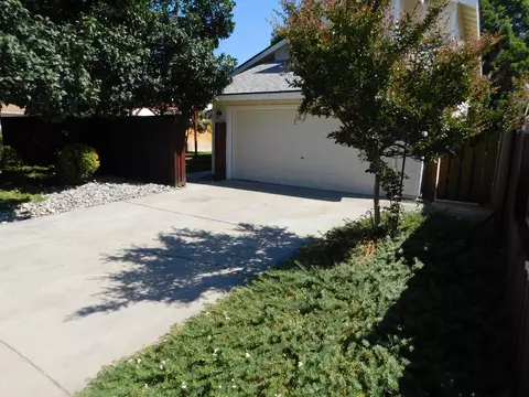 2504 Manor Oak Dr, Modesto, CA 95355 photo 4