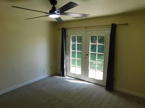 2504 Manor Oak Dr, Modesto, CA 95355 photo 28