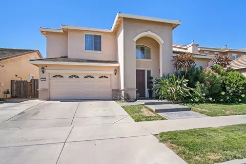 3880 Old Oak Dr, Ceres, CA 95307 photo 3