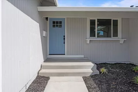 6829 Adobe Ct, Pleasanton, CA 94588 photo 2