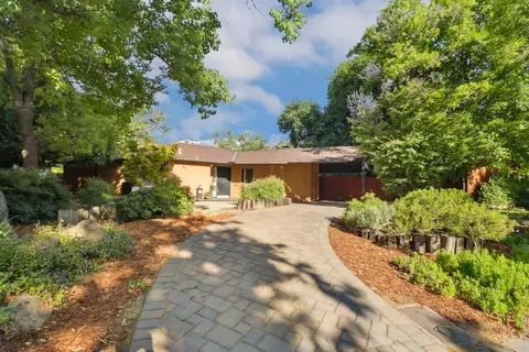 755 Elmwood Dr, Davis, CA 95616 photo 1