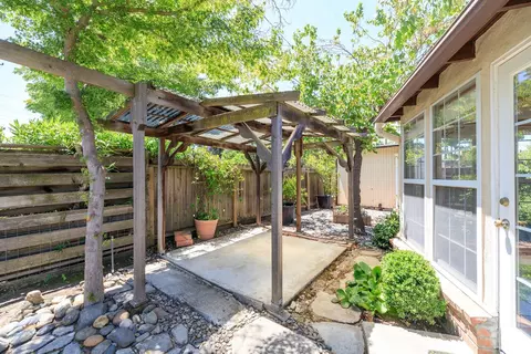 1902 Ralston Ct, Modesto, CA 95350 photo 60