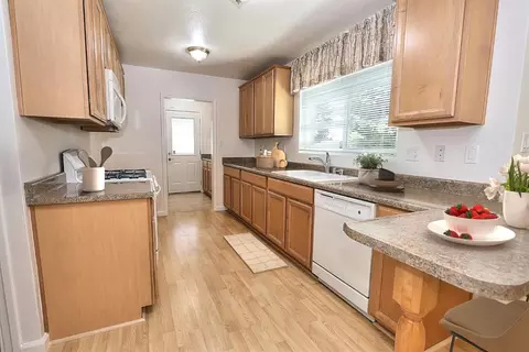 8826 Fair Oaks Blvd, Carmichael, CA 95608 photo 8