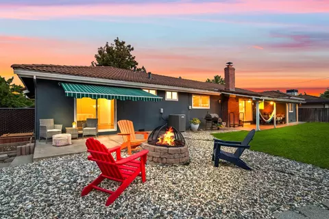 4529 Jan Dr, Carmichael, CA 95608 photo 3
