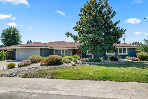 4529 Jan Dr, Carmichael, CA 95608 photo 5