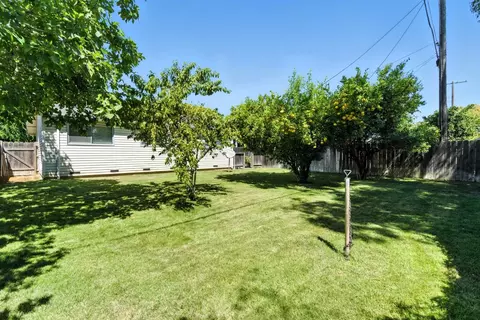954 Woodrow St, Lodi, CA 95240 photo 30