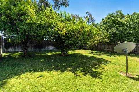 954 Woodrow St, Lodi, CA 95240 photo 28