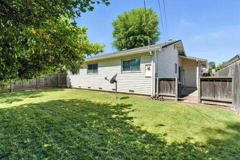 954 Woodrow St, Lodi, CA 95240 photo 29
