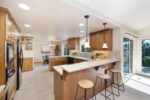 Kitchen - 6800 Stanley Ave, Carmichael, CA 95608 photo 6 of 7