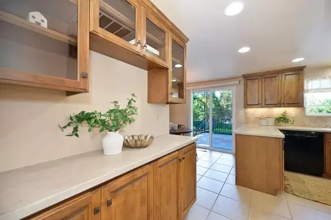 Kitchen - 6800 Stanley Ave, Carmichael, CA 95608 photo 1 of 7