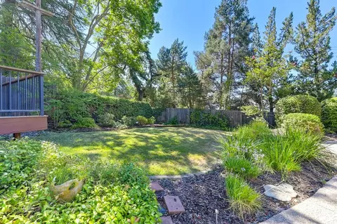 Exterior - 6800 Stanley Ave, Carmichael, CA 95608 photo 12 of 14