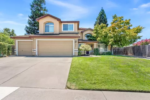 9356 Crowell Dr, Elk Grove, CA 95624