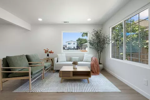 Living - 4624 Flint Ave, Salida, CA 95368 photo 3 of 4