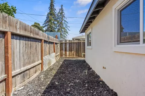 Exterior - 4624 Flint Ave, Salida, CA 95368 photo 5 of 6
