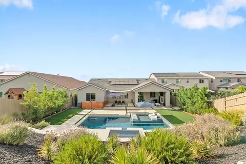 Exterior - 2282 Ranch View Dr, Rocklin, CA 95765 photo 15 of 20