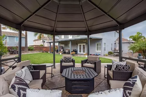 Exterior - 1774 Ruth Dr, Ripon, CA 95366 photo 3 of 7