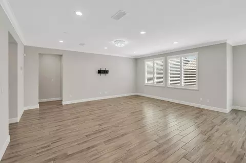 Living - 246 Brooks St, Lodi, CA 95240 photo 4 of 4
