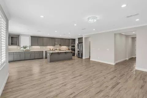Living - 246 Brooks St, Lodi, CA 95240 photo 3 of 4