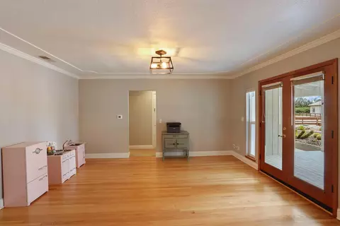 Living - 25201 S Lammers Rd, Tracy, CA 95377 photo 5 of 5
