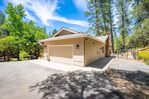 1051 Cerro Vista Dr, Applegate, CA 95703 photo 8