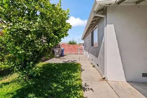 338 Cottage Ave, Manteca, CA 95336 photo 33