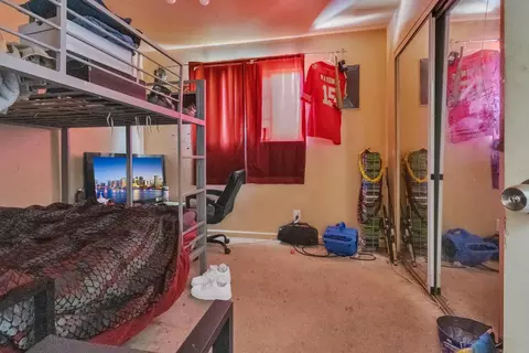Bedroom - 500 Chestnut Ave, Tracy, CA 95376 photo 3 of 10
