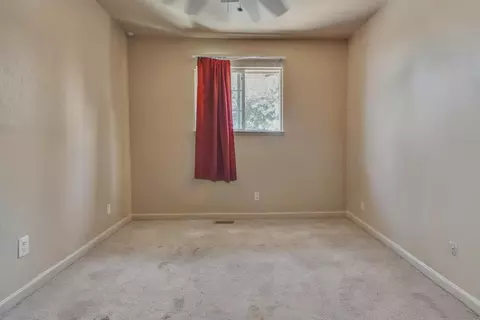 Bedroom - 500 Chestnut Ave, Tracy, CA 95376 photo 6 of 10