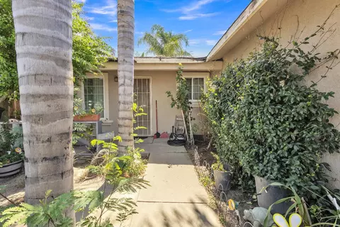 Exterior - 500 Chestnut Ave, Tracy, CA 95376 photo 1 of 6