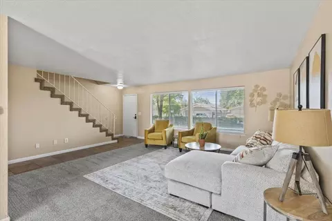6046 Casa Alegre, Carmichael, CA 95608 photo 4