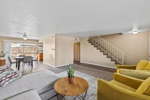 6046 Casa Alegre, Carmichael, CA 95608 photo 5