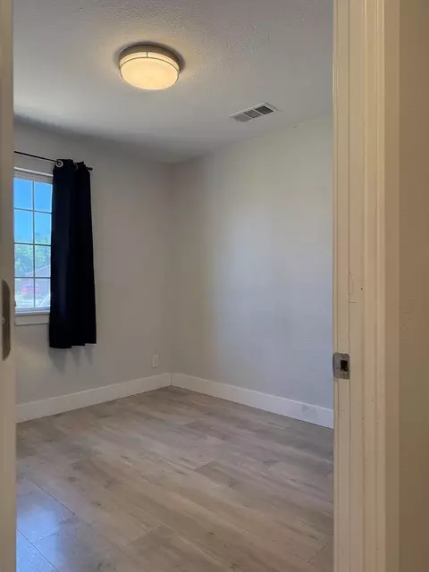 Bedroom - 8141 Dike Ct, Elverta, CA 95626 photo 1 of 1