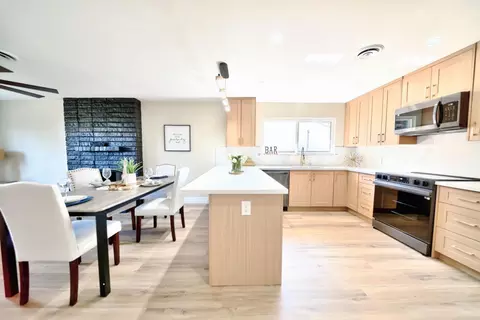 Kitchen - 272 Ramona Way, Tracy, CA 95376 photo 7 of 9