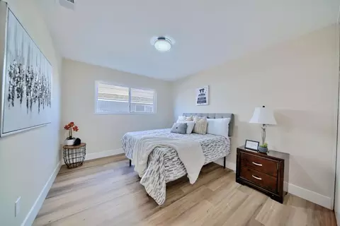 Bedroom - 272 Ramona Way, Tracy, CA 95376 photo 1 of 10