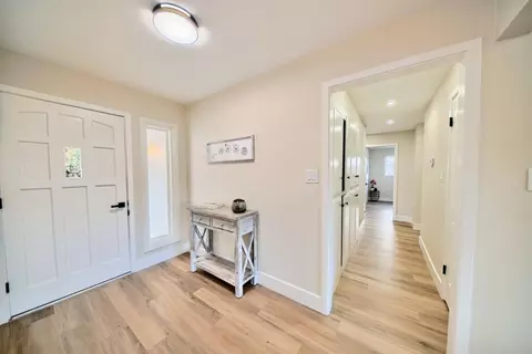 Entry Way - 272 Ramona Way, Tracy, CA 95376 photo 7 of 15