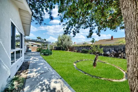 Exterior - 272 Ramona Way, Tracy, CA 95376 photo 11 of 17